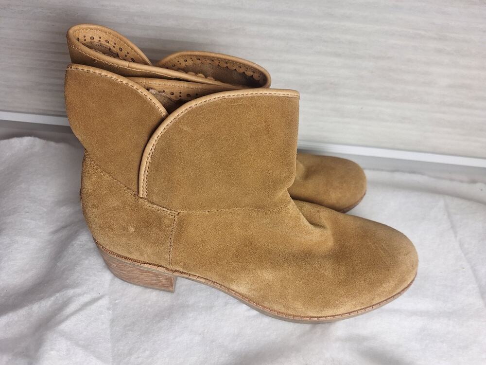 UGG Slip On Ankle Boots Darling Womens Sz 10 Tan Leather Suede Block Heel